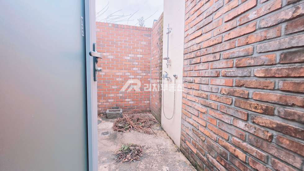 경기 용인처인구 원삼면 목신리 가동 복층 구조라 체감 면적 넓은 원룸형 공간 월세 매물번호 10020 사진 17